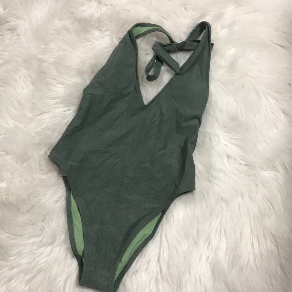 🔥🔥🔥NWT AERIE SWIMSUIT Sizes XS
